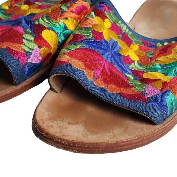 Jeffrey Campbell Floral Sandals - Picture 4 of 10